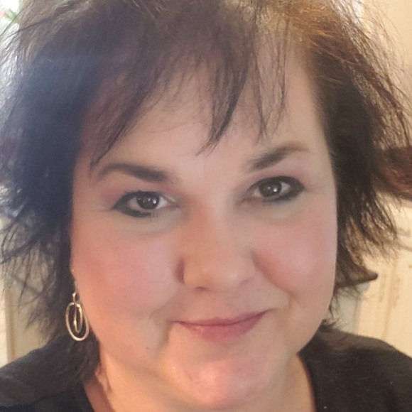 Meet your Posher, Mary - Picture 1 of 1